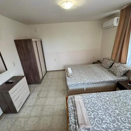 Daire Pomorie Apartaments Ahyolu